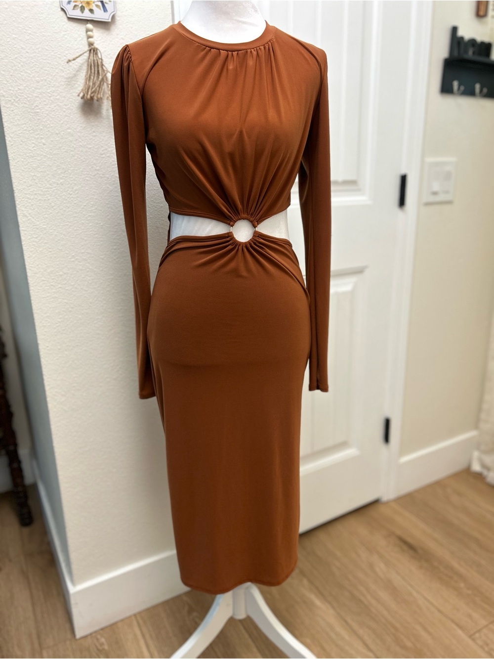 Midi Cutout Dress in Rust Brown